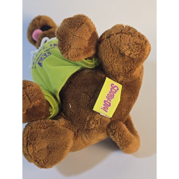 10" Scooby-Doo Plush W/ Green Mystery Inc Hoodie Kings Island Paramount Parks - Picture 6 of 9